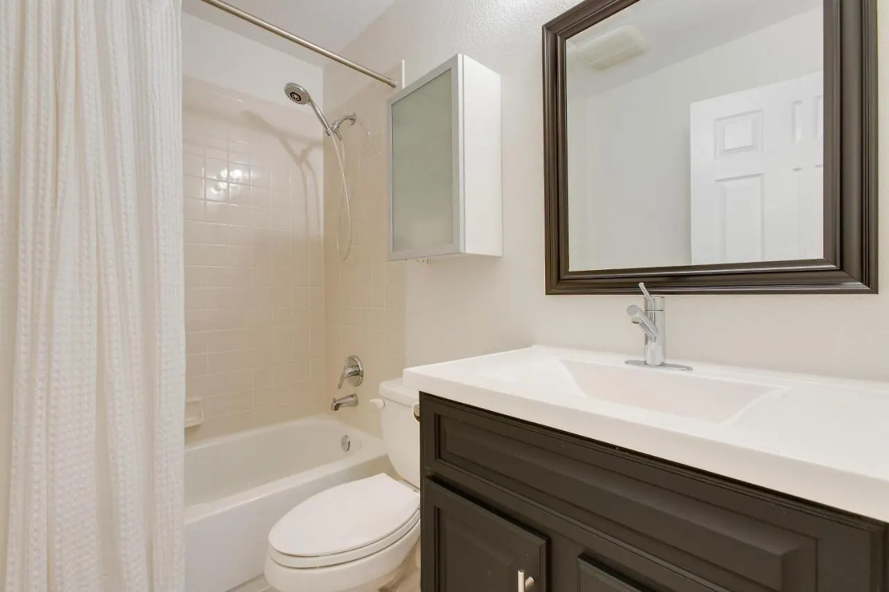 Stylish Denver Retreat With Patio, 1 Mi To Downtown! Feriehus